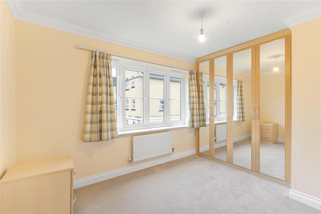 Additional image 5 of Sparkes Close, Bromley, BR2