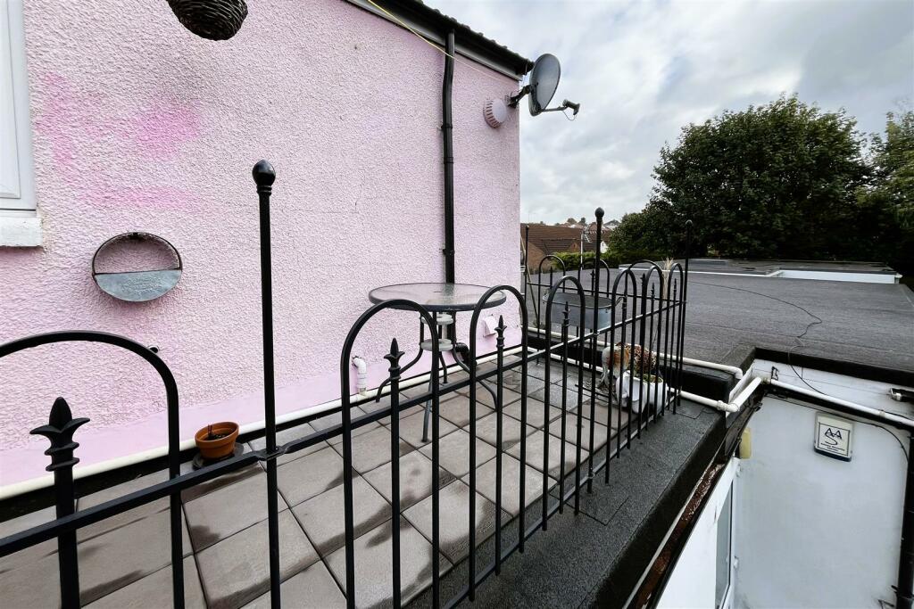 Additional image 17 of 4 BED MAISONETTE | HENLEAZE