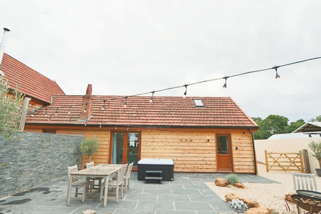 Additional image 23 of Foxhole, Foxholes Lane, Tockington, Bristol