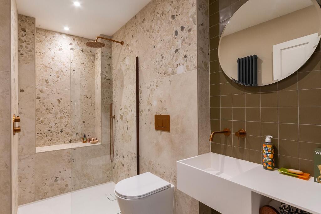 Additional image 31 of Caledonia Place, Clifton Village