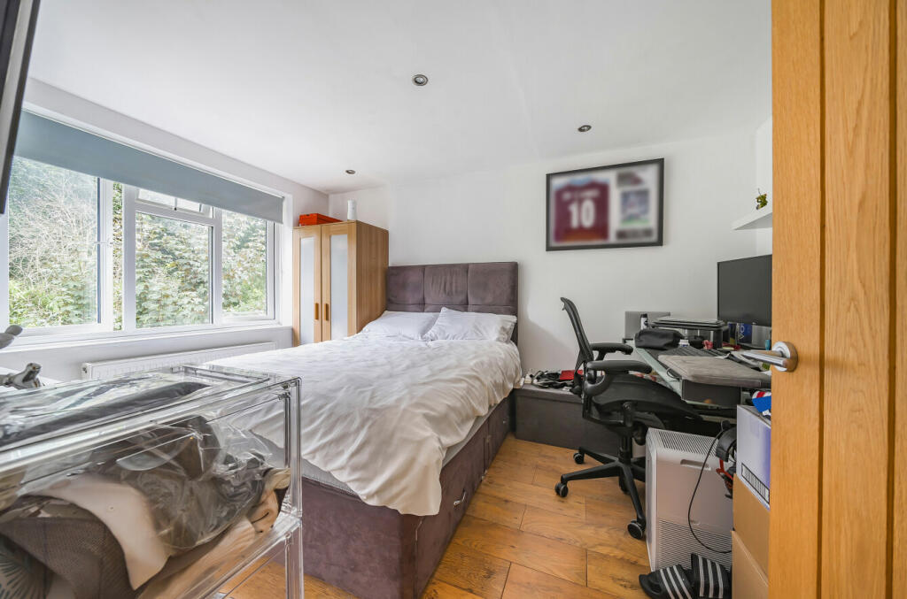 Additional image 11 of Springfield Gardens, Bickley, Bromley, Kent, BR1