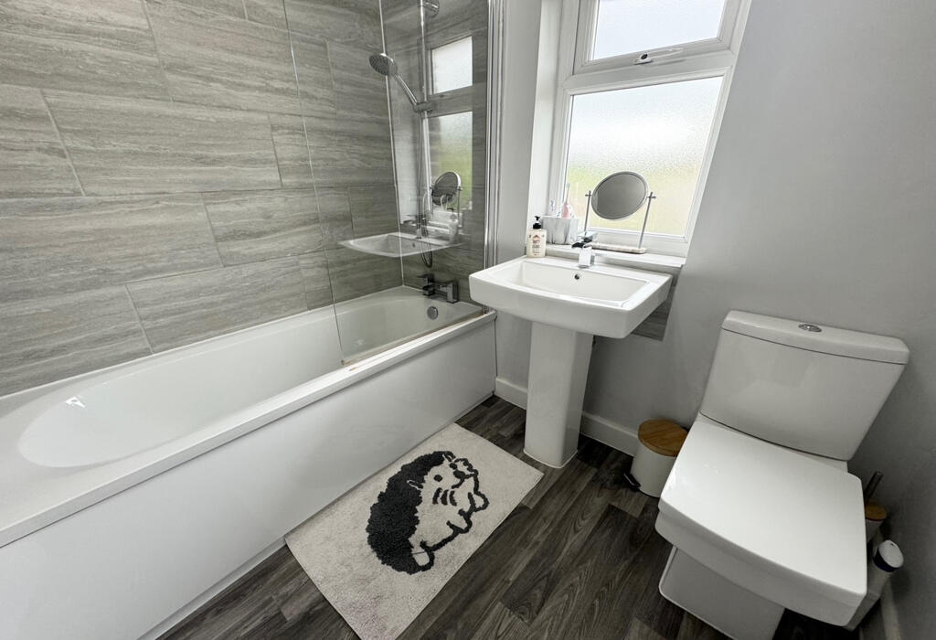 Additional image 14 of The Crescent, Baildon, Shipley, West Yorkshire