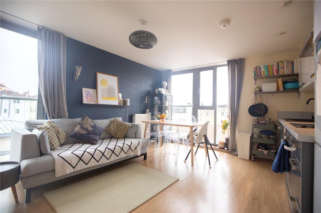 Additional image 8 of Armidale Place, Bristol, BS6