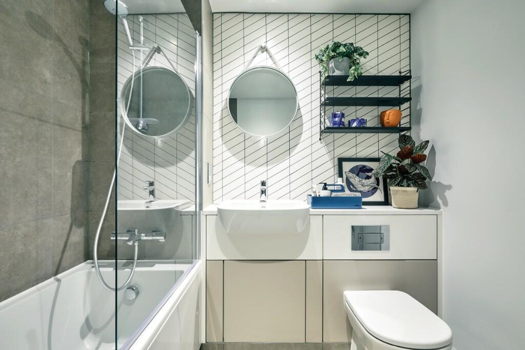 Additional image 6 of 808 Rosewood