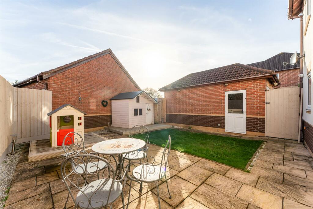 Additional image 18 of Blaisdon, Locking Castle - LARGER THAN AVERAGE HOME