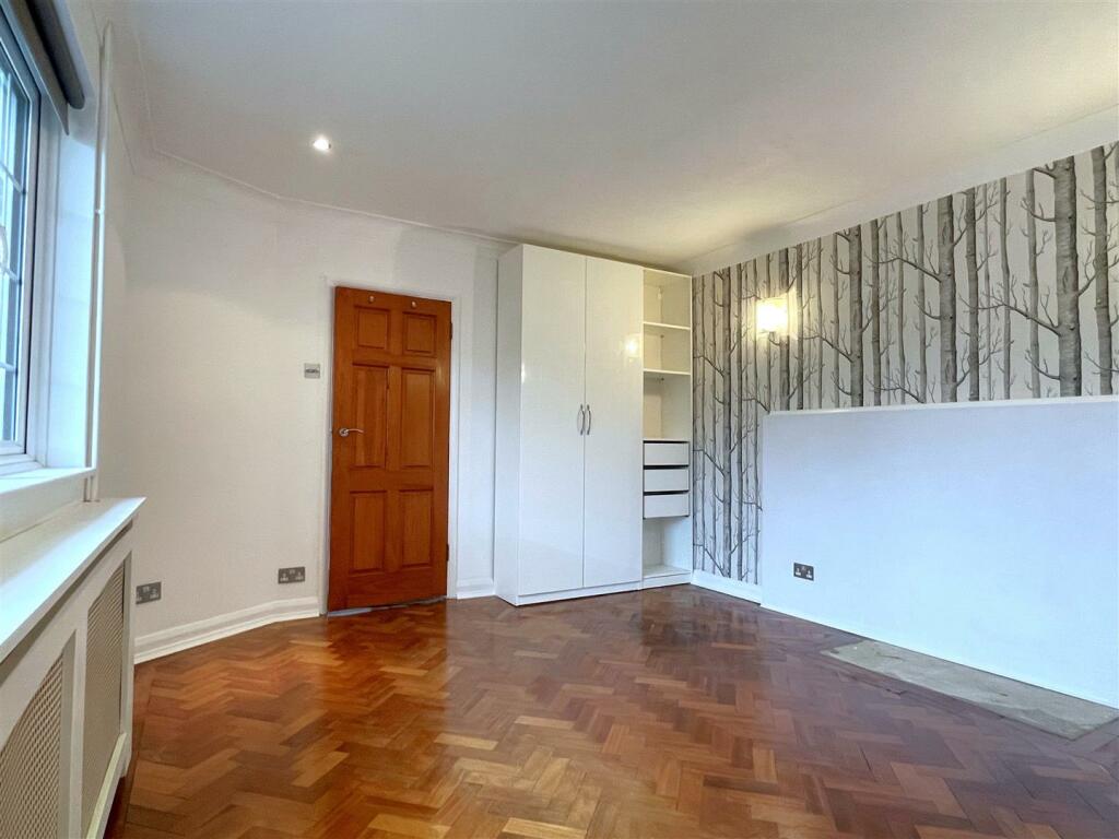 Additional image 5 of Ravensbourne Avenue, Shortlands, Bromley, BR2