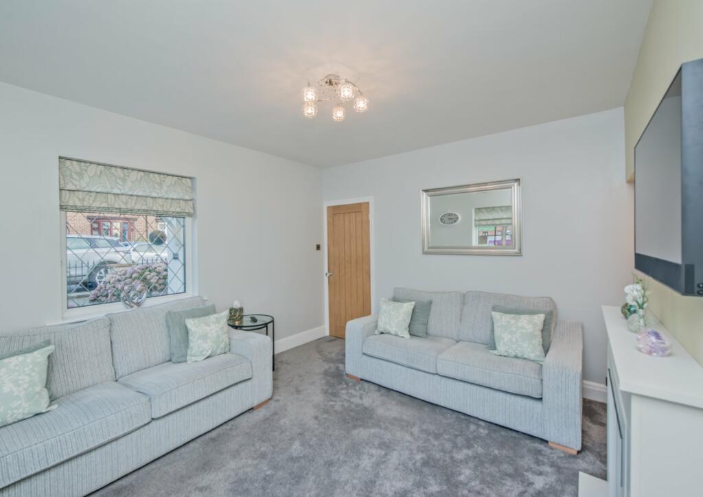 Additional image 3 of Ghyllroyd Drive, Birkenshaw, Bradford, West Yorkshire, BD11