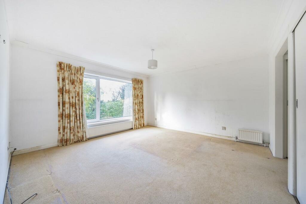 Additional image 8 of Fox Lane, Keston