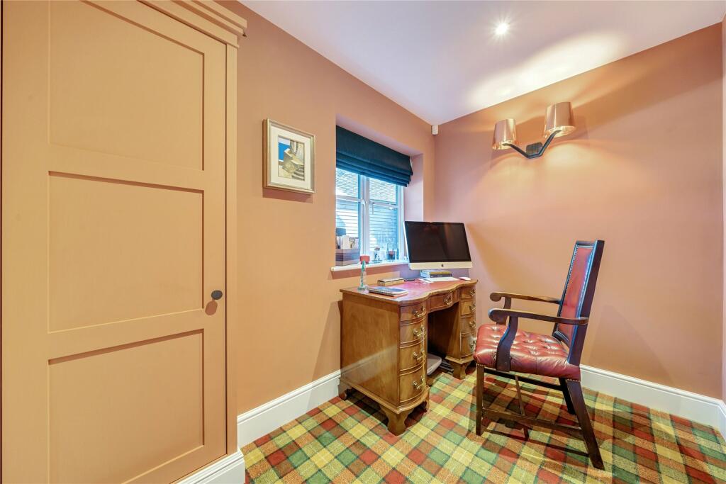 Additional image 12 of Croydon Road, Keston