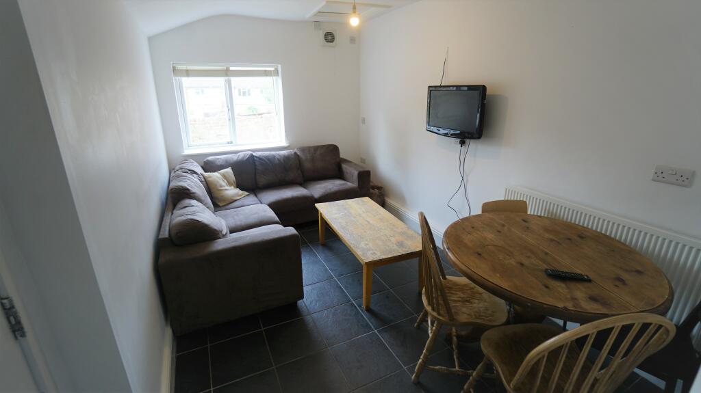 Additional image 3 of Downend Road, Fishponds, Bristol, BS16