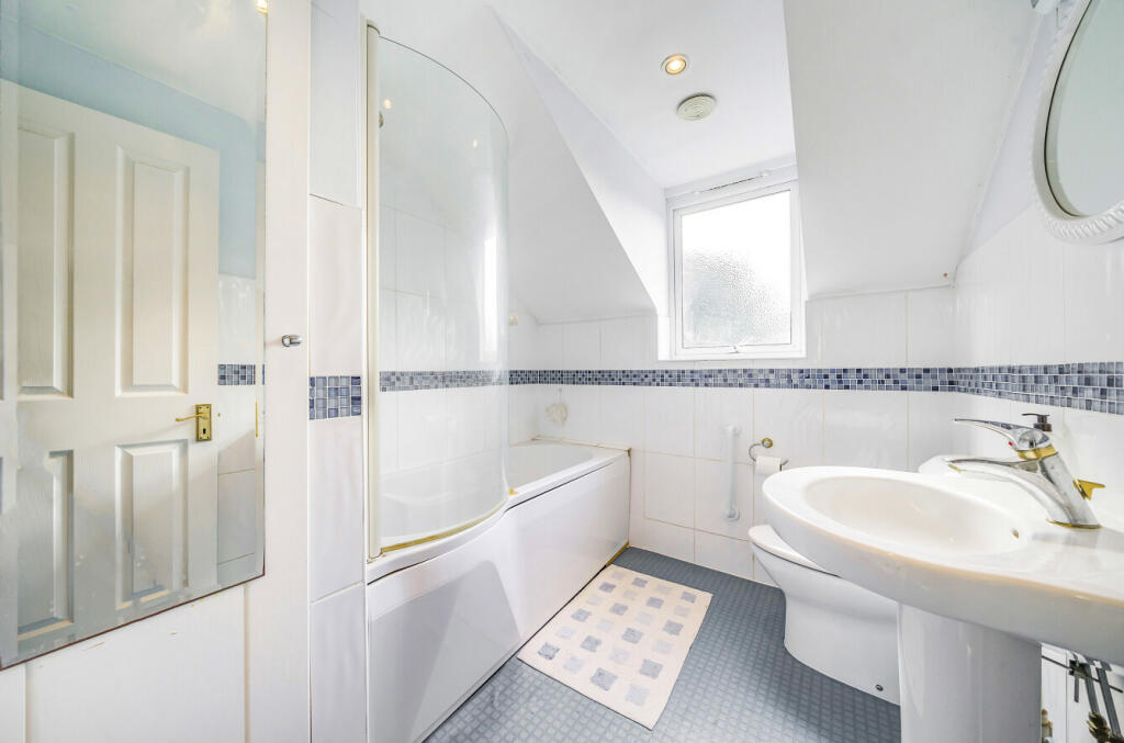 Additional image 14 of Beaconsfield Road, Bromley, BR1