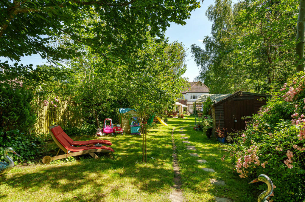 Additional image 20 of Woodland Way, Petts Wood, BR5