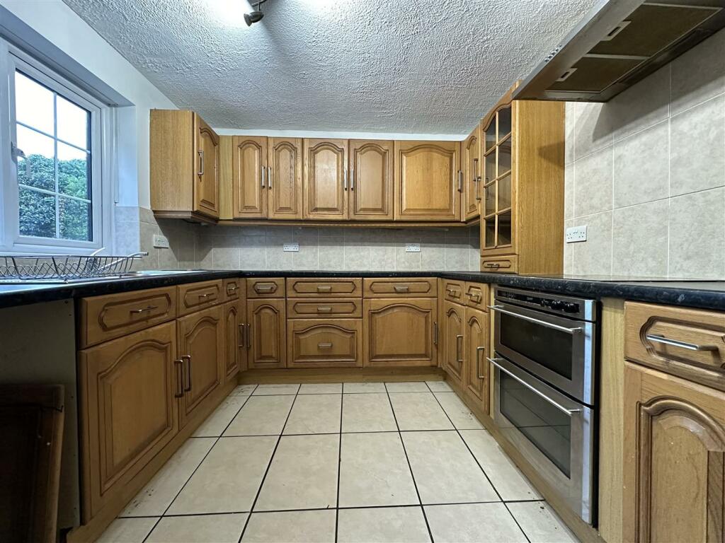 Additional image 14 of Stone Allerton