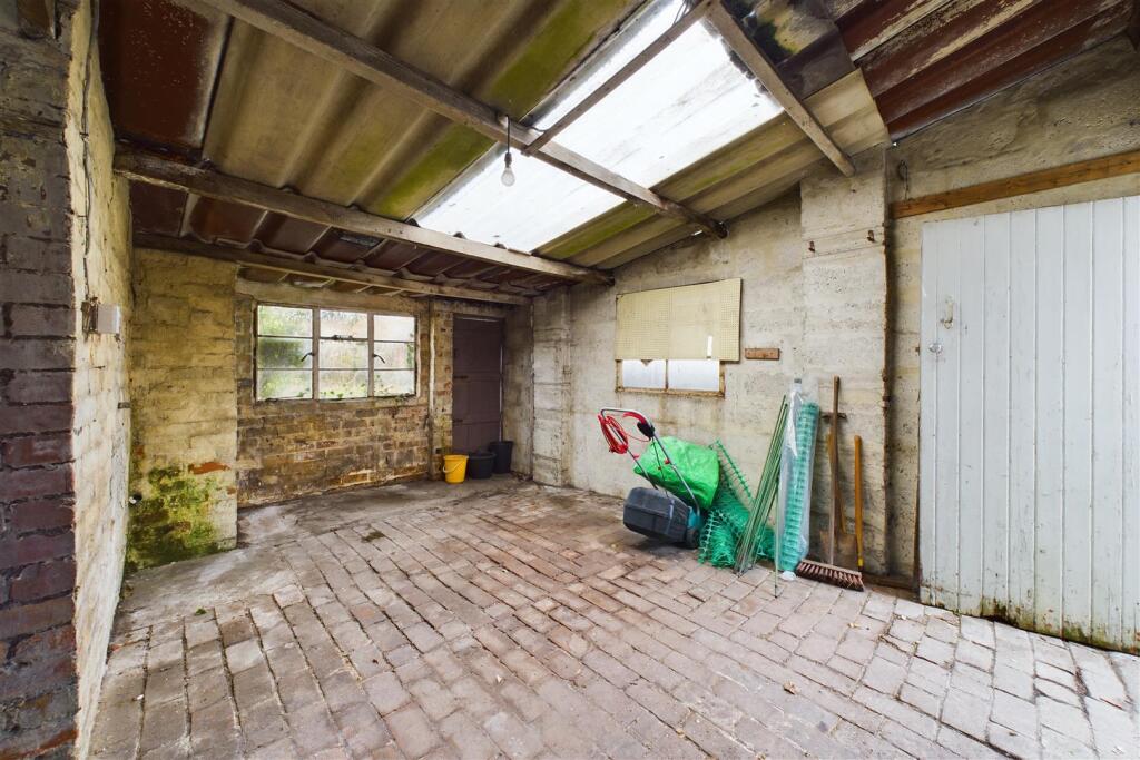 Additional image 27 of HOUSE + COTTAGE | WARMLEY