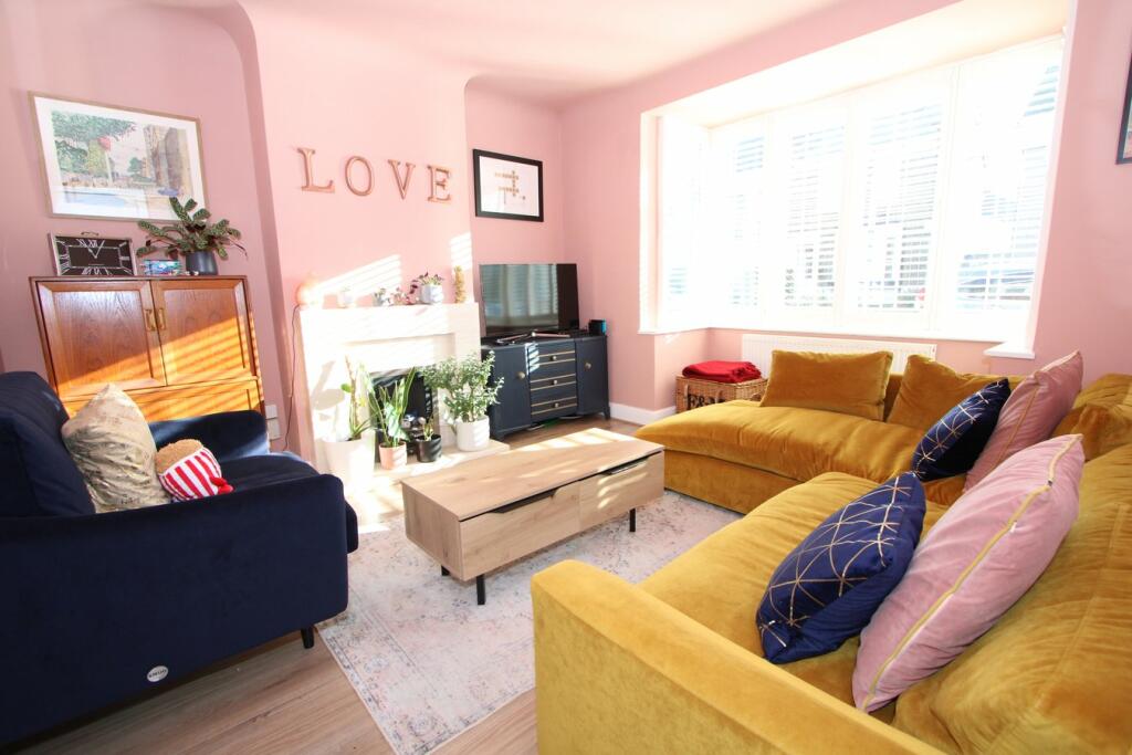 Additional image 2 of Bloomfield Road, Bromley, BR2