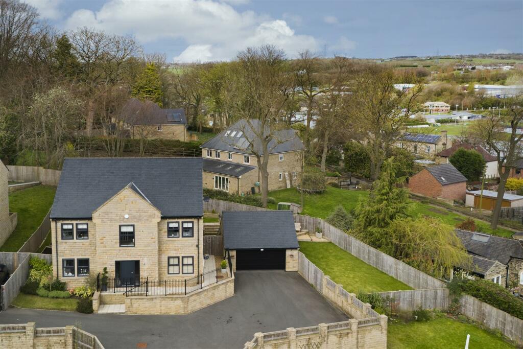 Additional image 46 of Snelsins Road, Cleckheaton