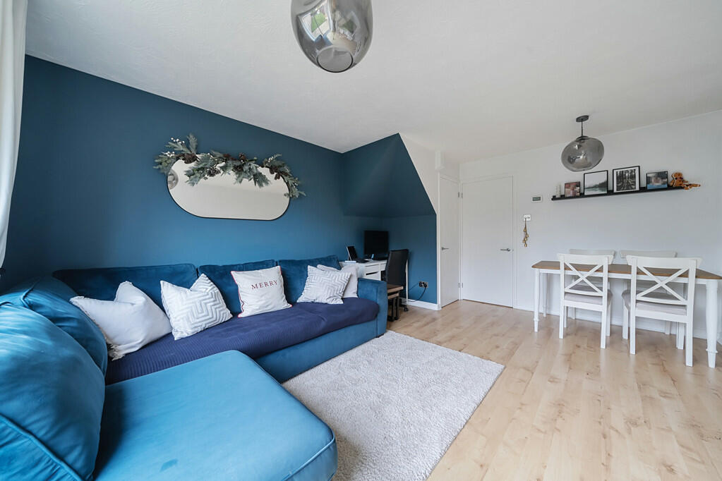 Additional image 5 of Bell Cottages, Woldham Road, Bromley
