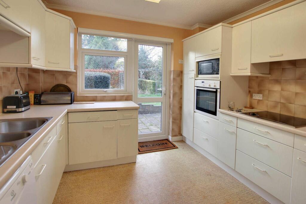 Additional image 7 of Hawes Lane, West Wickham, BR4