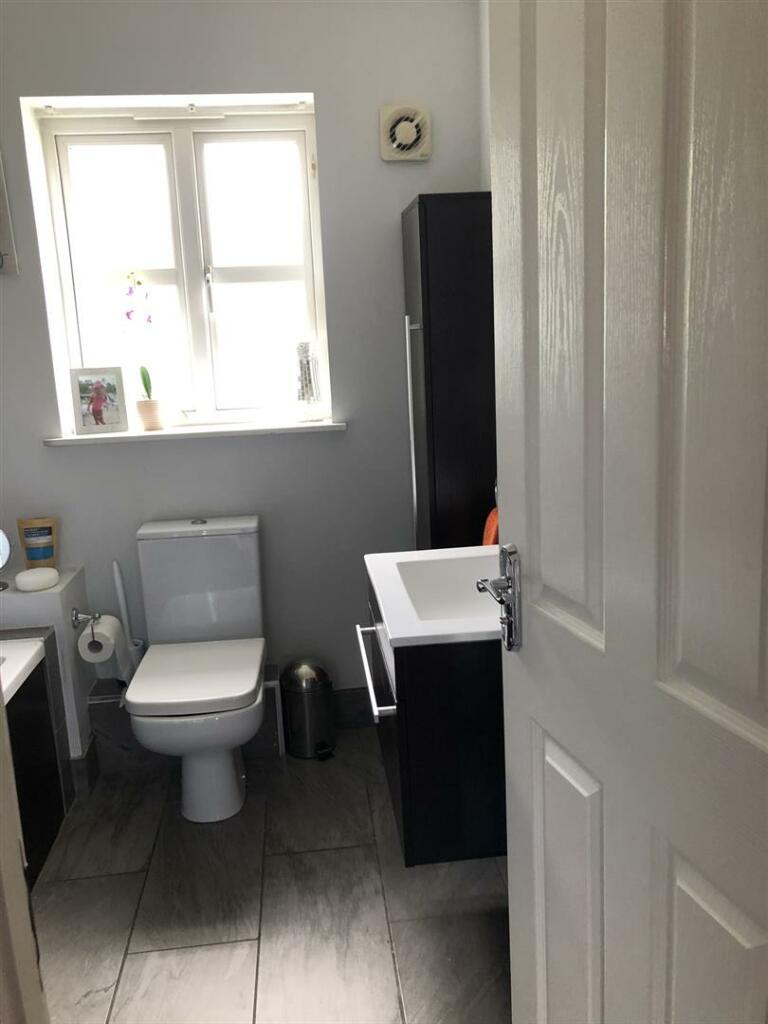 Additional image 20 of Laithe Hall Avenue, Cleckheaton