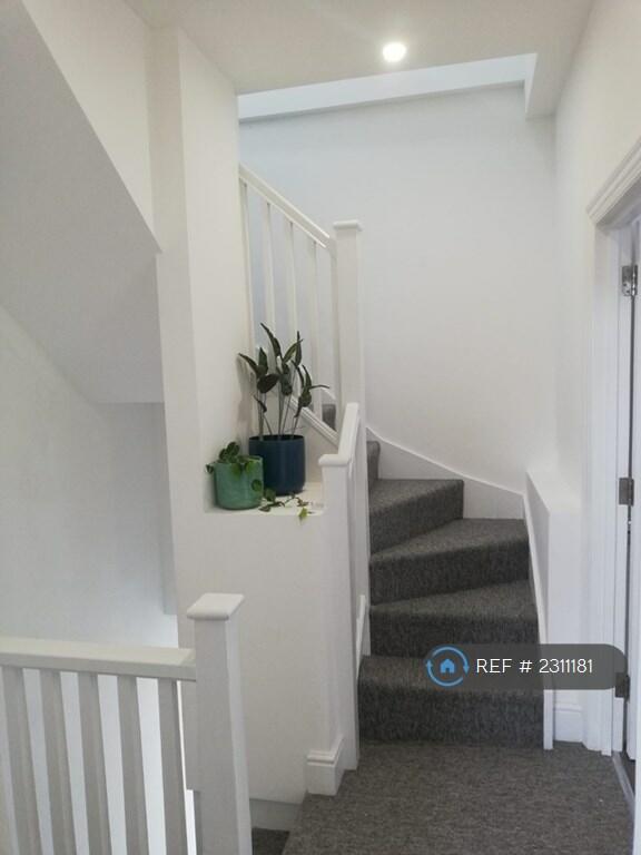 Additional image 10 of Croydon Road, Beckenham, BR3