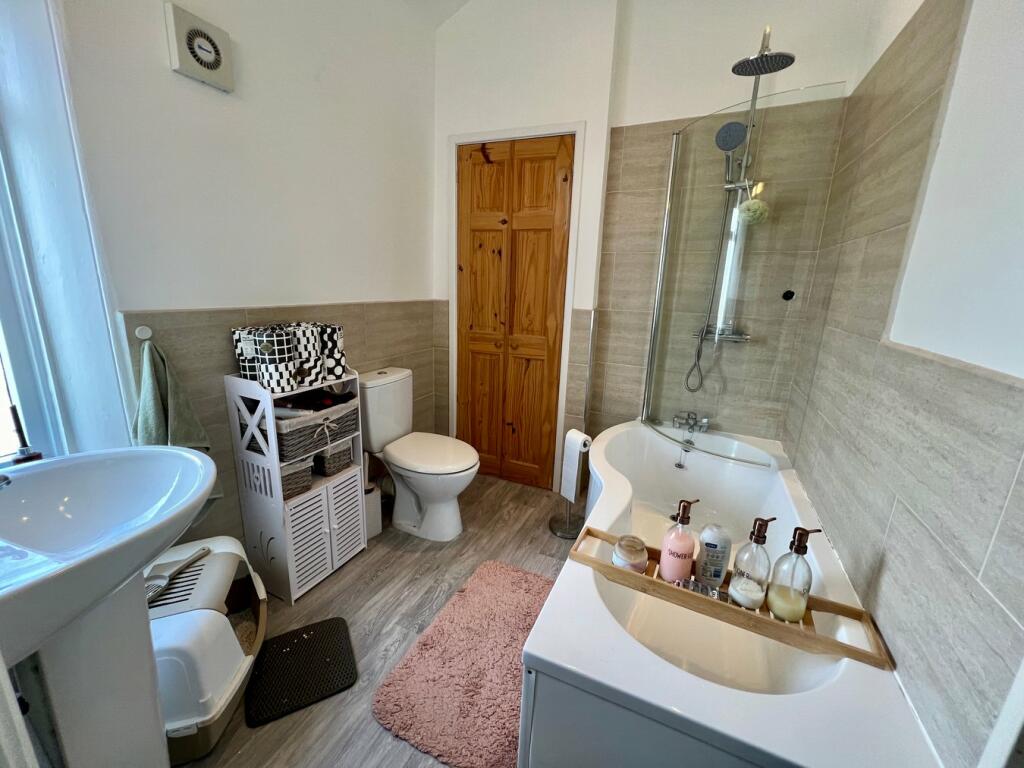 Additional image 7 of Daisy Place, Saltaire, Shipley, BD18