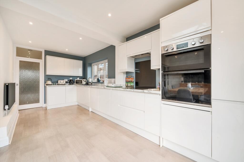 Additional image 18 of Plantation Road, Swanley