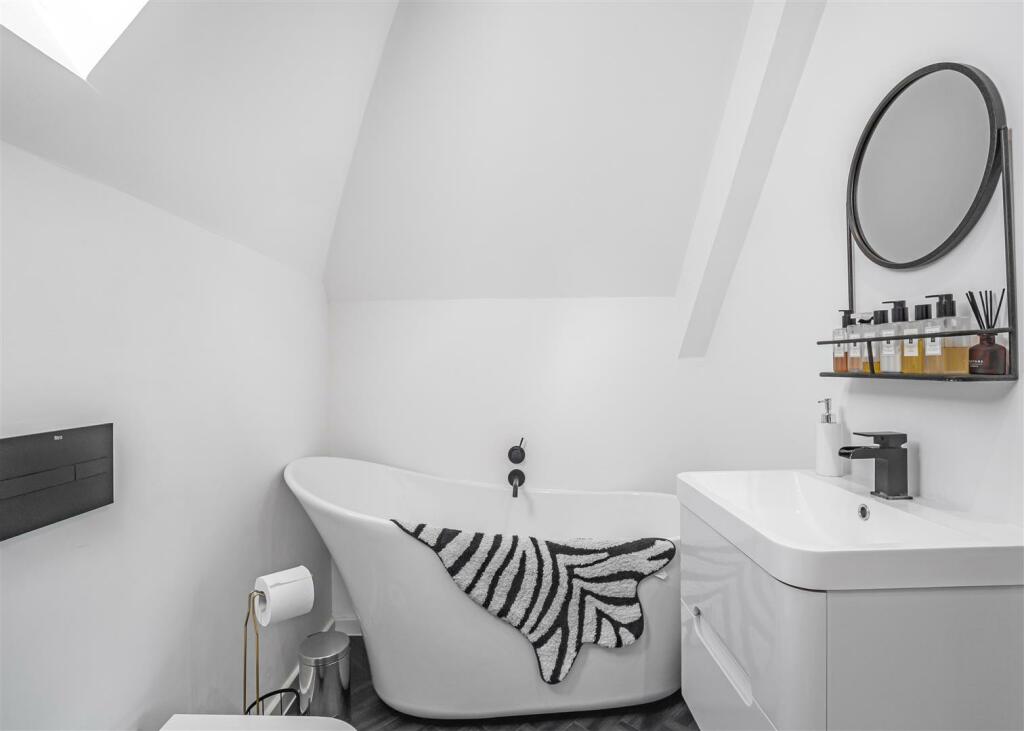 Additional image 25 of Pickhurst Park, Bromley