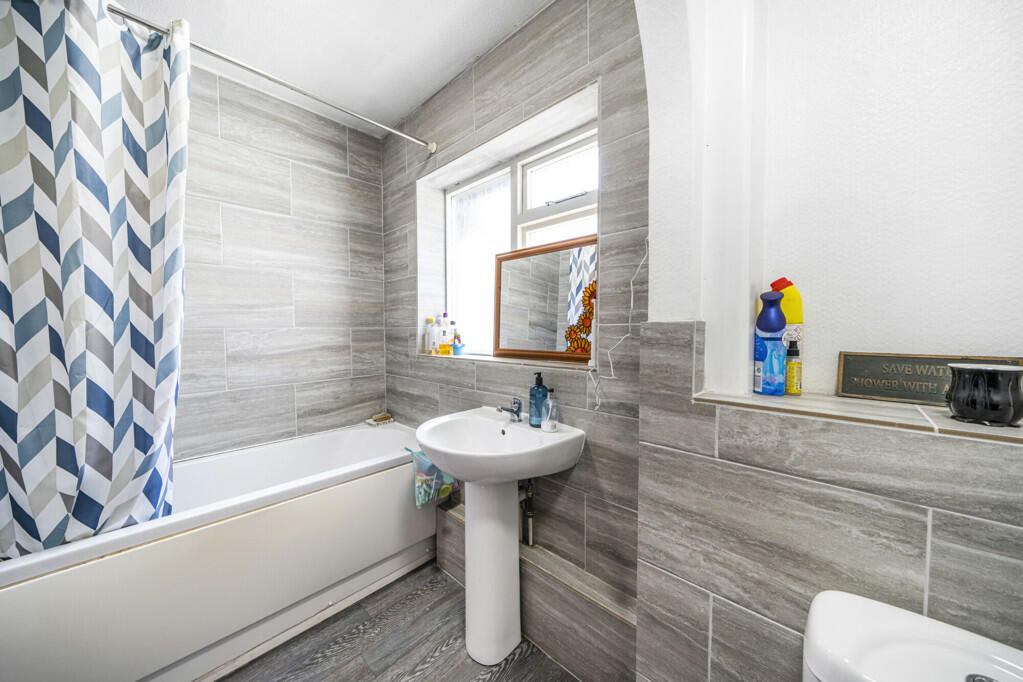 Additional image 11 of Leesons Hill, Chislehurst