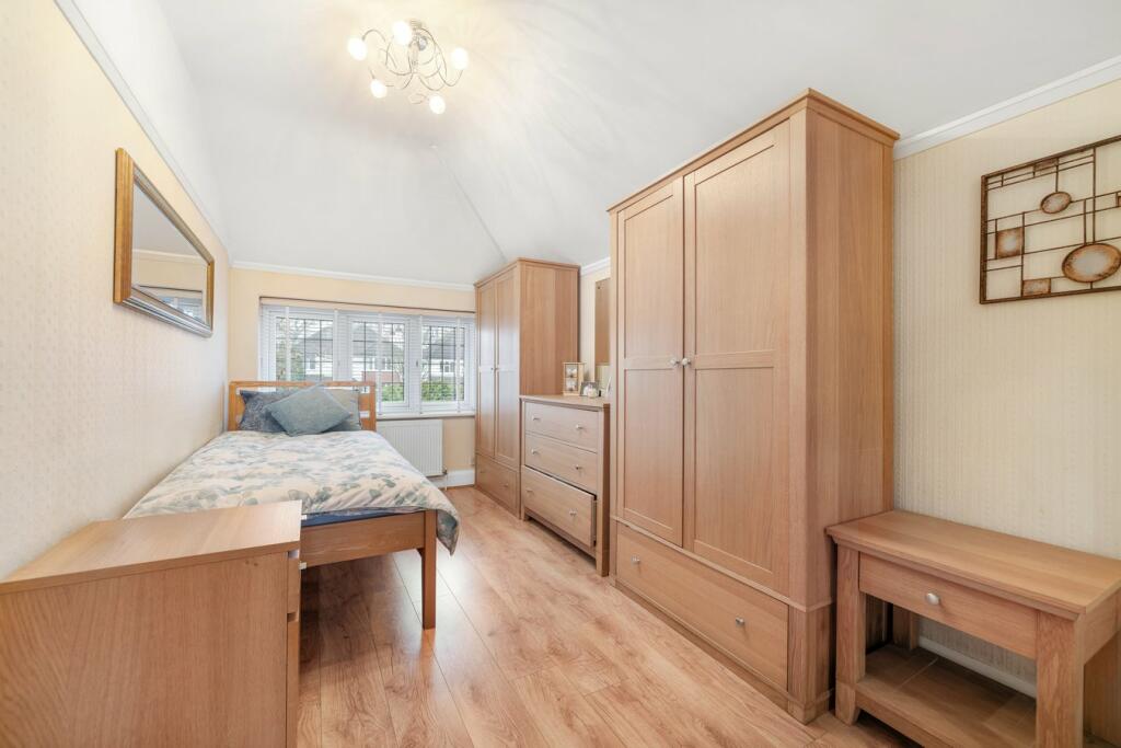 Additional image 12 of Barnfield Wood Road, Beckenham, BR3