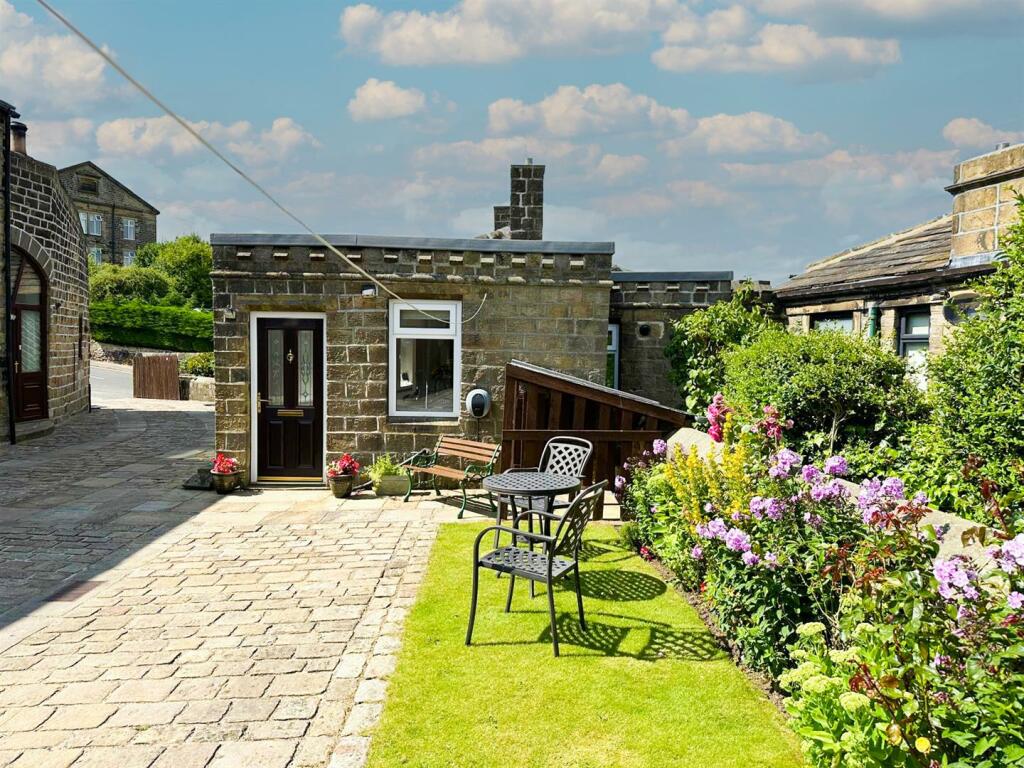 Additional image 40 of Bridge Street, Oakworth