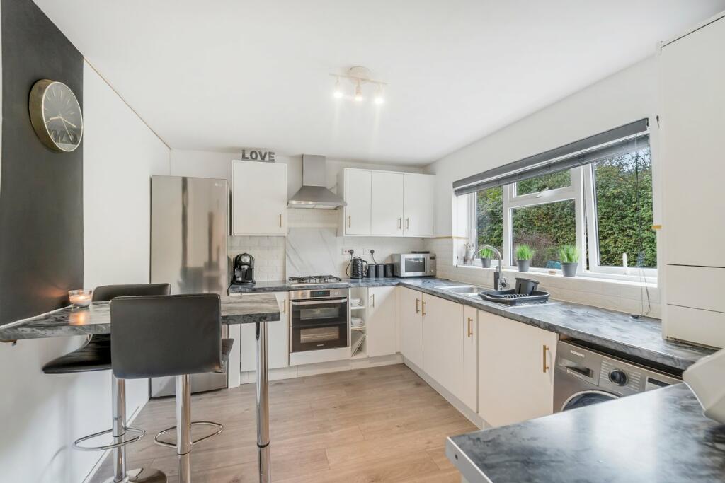 Additional image 3 of Clovelly Road, Worle, Weston-Super-Mare, BS22