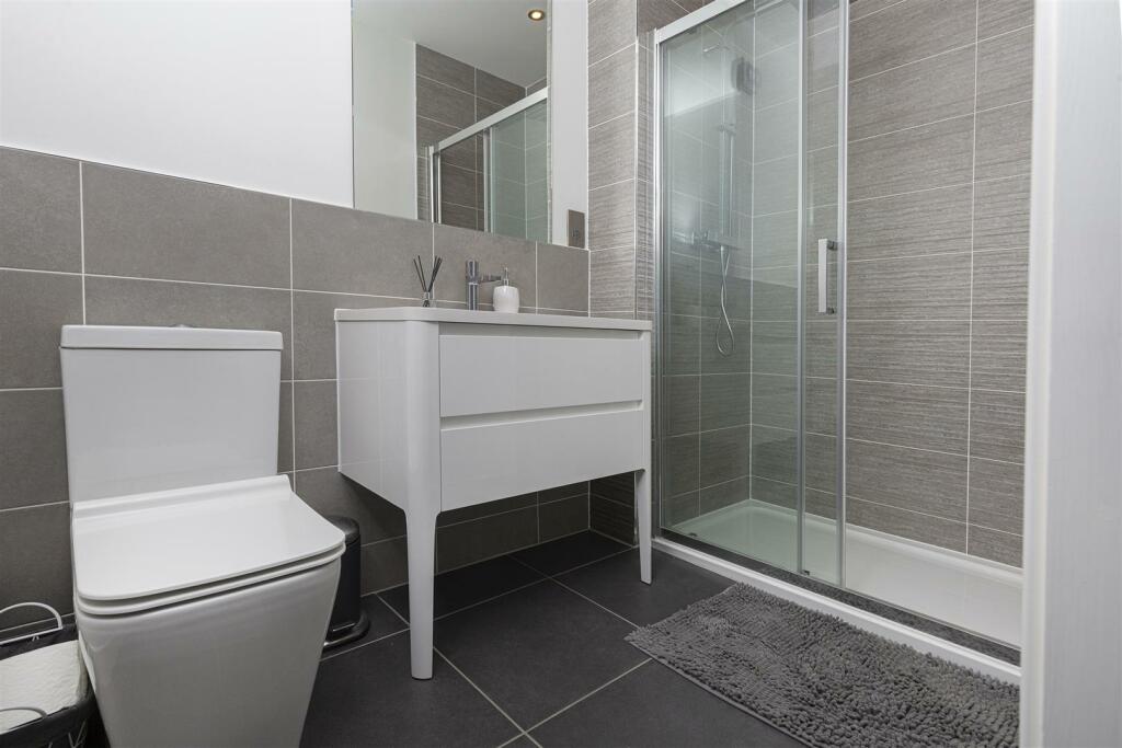 Additional image 32 of Snelsins Road, Cleckheaton