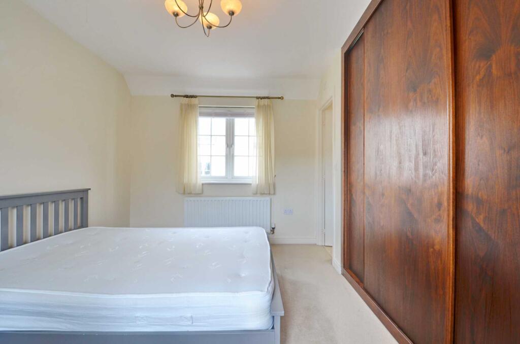 Additional image 5 of East Fields Road, Cheswick Village