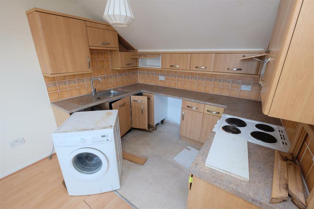 Additional image 11 of FREEHOLD BLOCK | 5 FLATS | £94K | BS13
