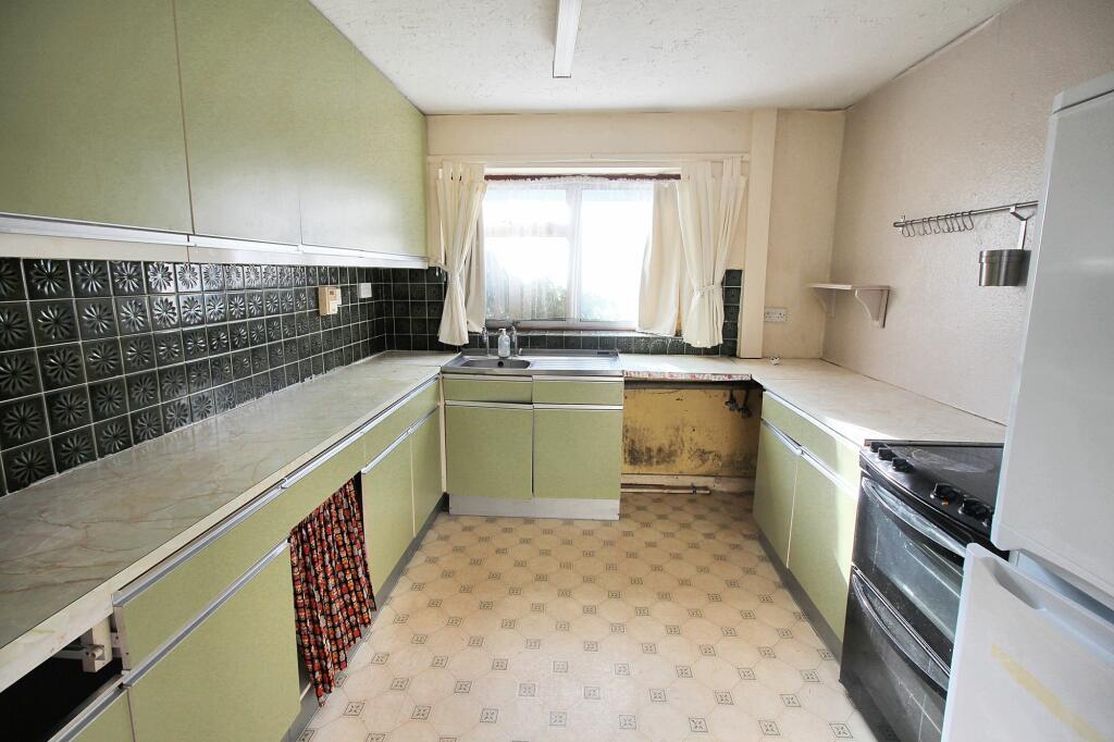 Additional image 7 of Howard Road, Thornbury, BS35