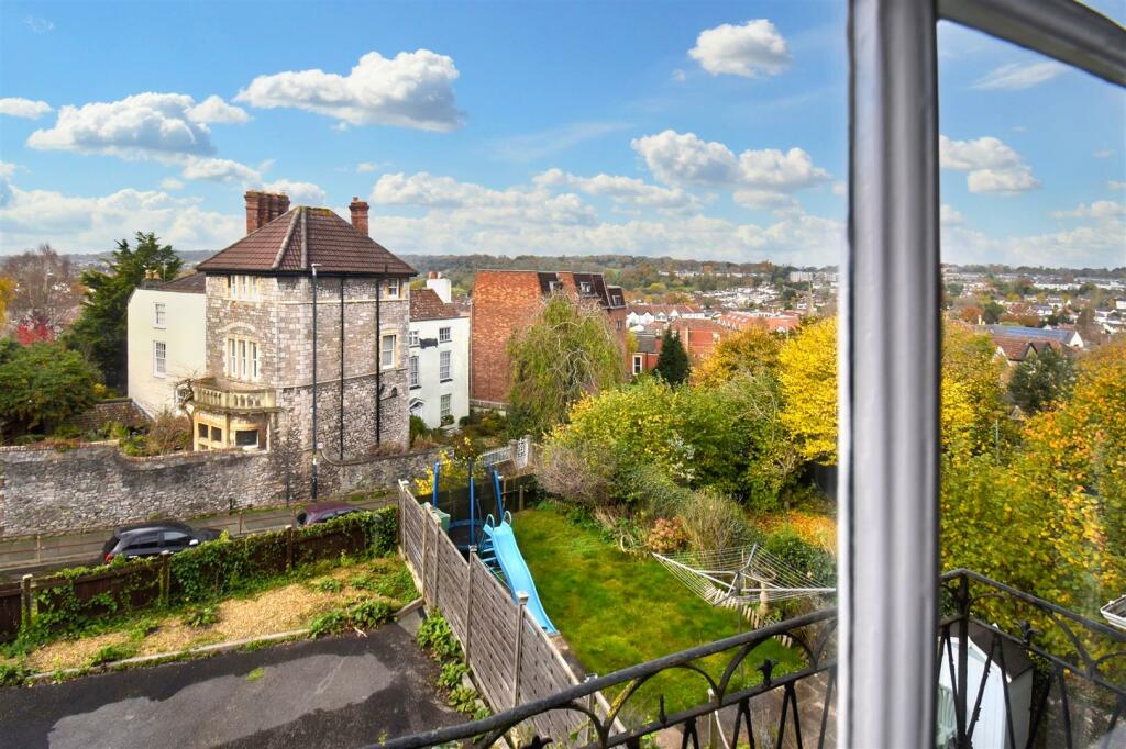 Additional image 7 of Wonderful Apartment with Views in Westbury-On-Trym, Bristol