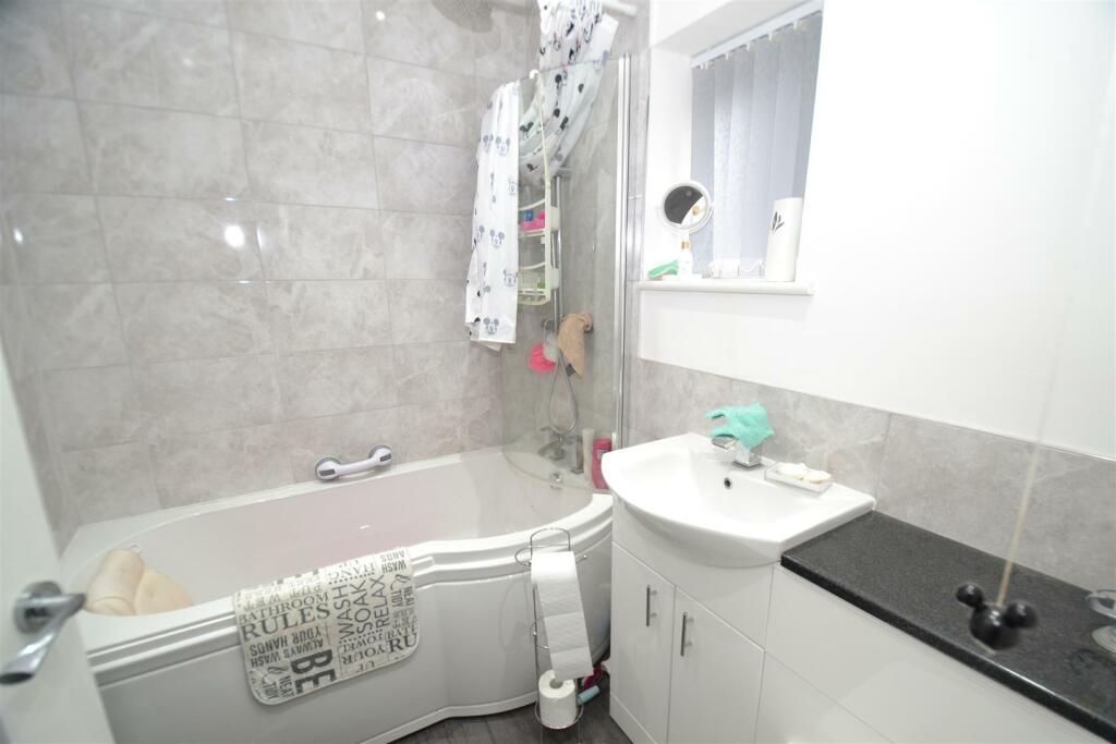 Additional image 9 of Ford Hill, Queensbury, Bradford