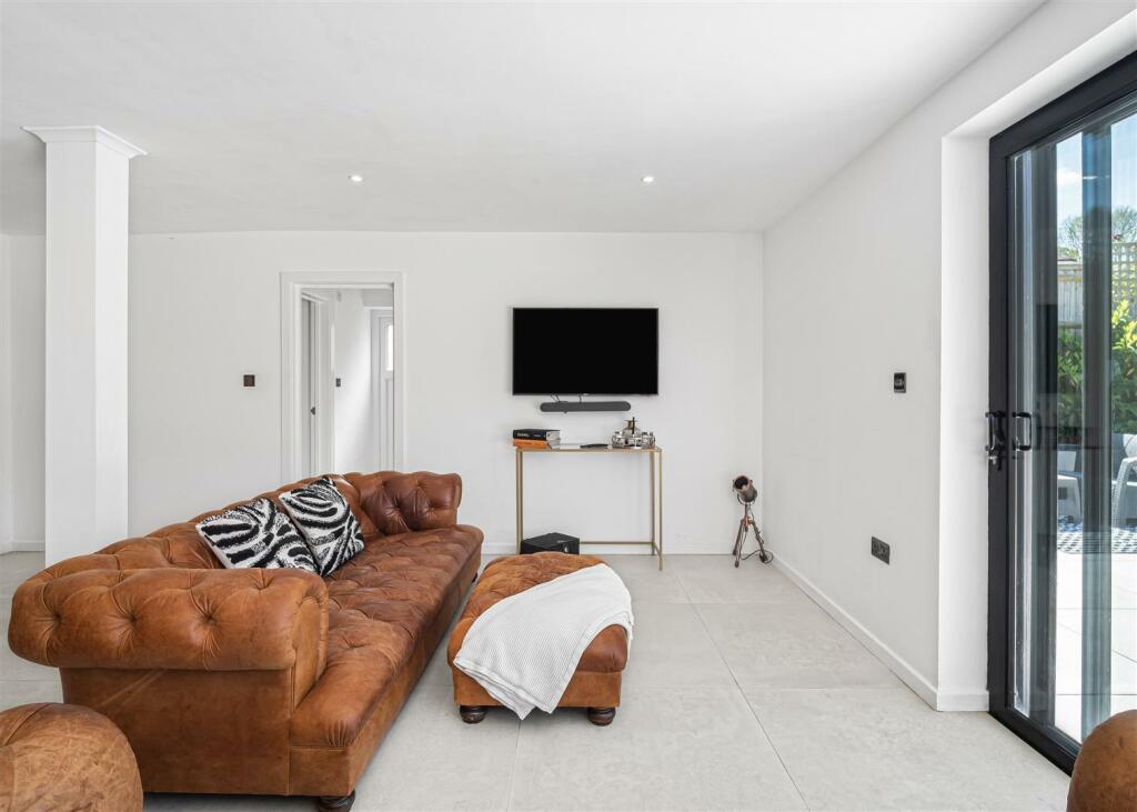 Additional image 8 of Pickhurst Park, Bromley