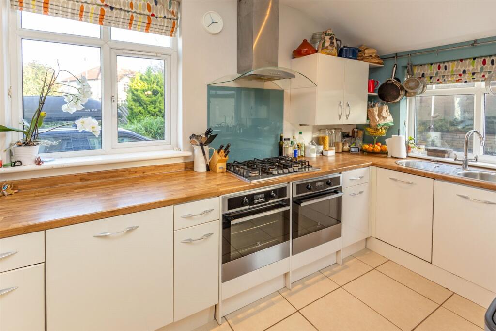 Primary image of West Broadway, Bristol, BS9