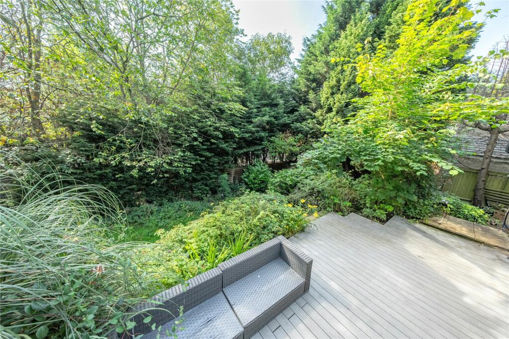 Additional image 18 of Kirkbourne Grove, Baildon, Shipley, West Yorkshire