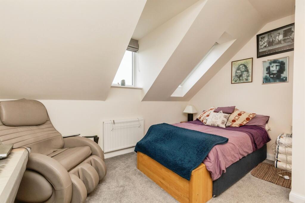 Additional image 7 of Derham Crescent, Yate, Bristol