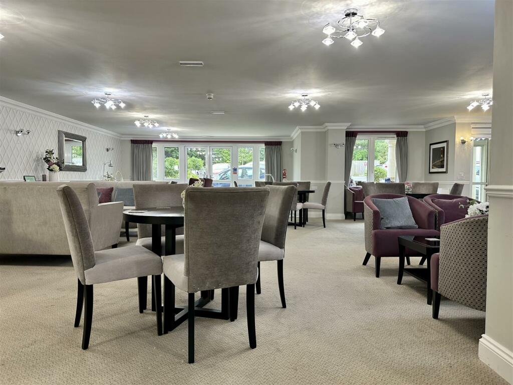 Additional image 36 of Alexandra Lodge, Stokefield Road, Thornbury