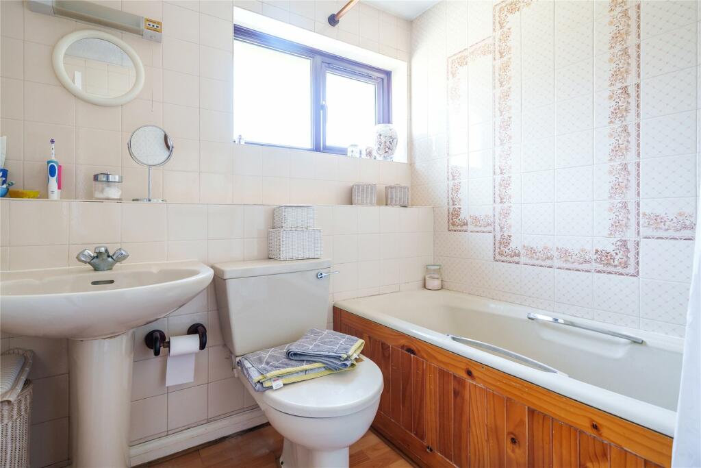 Additional image 9 of Holmbury Park, Bromley