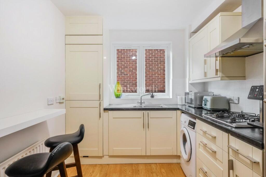 Additional image 11 of Albemarle Road, Beckenham, BR3