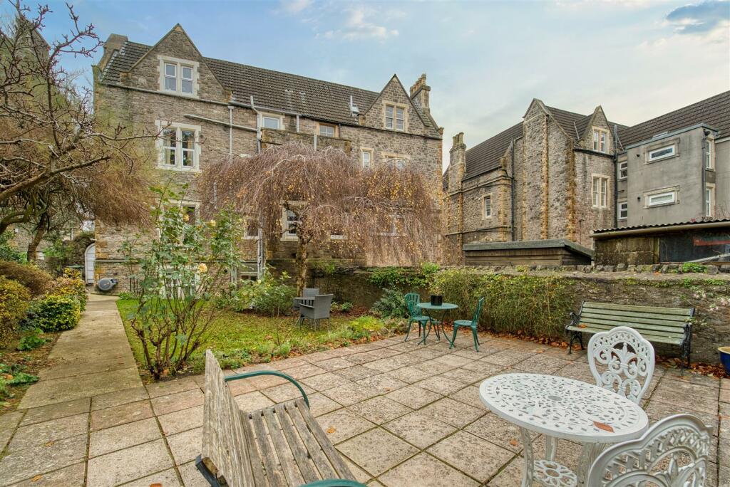 Additional image 17 of Princes Road, Clevedon - PERFECT PERIOD APARTMENT