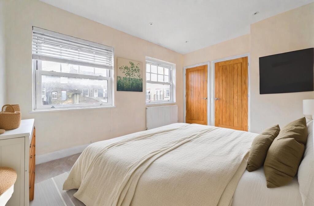 Additional image 4 of Viscount Mews, Chislehurst, Kent, BR7