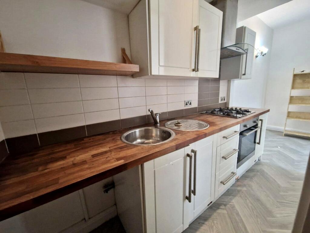 Additional image 2 of Naylors Buildings, Scholes, Cleckheaton, BD19