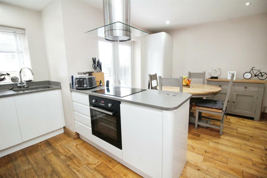 Additional image 10 of Wrose View, Shipley, BD18 1AD
