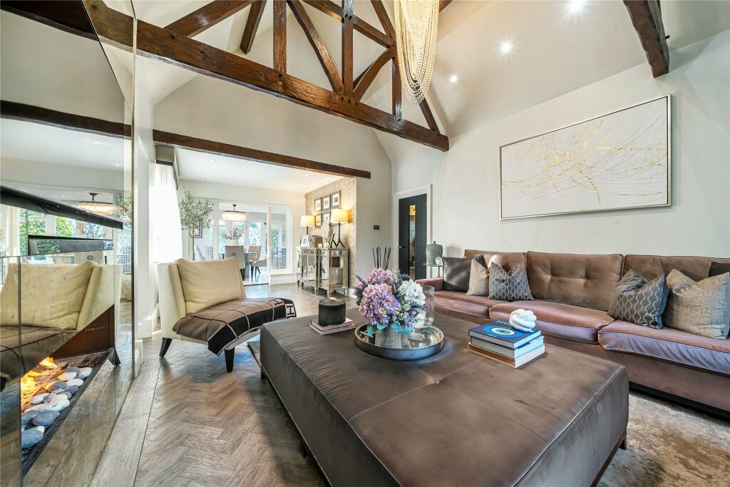 Additional image 7 of Hollydale Drive, Bromley