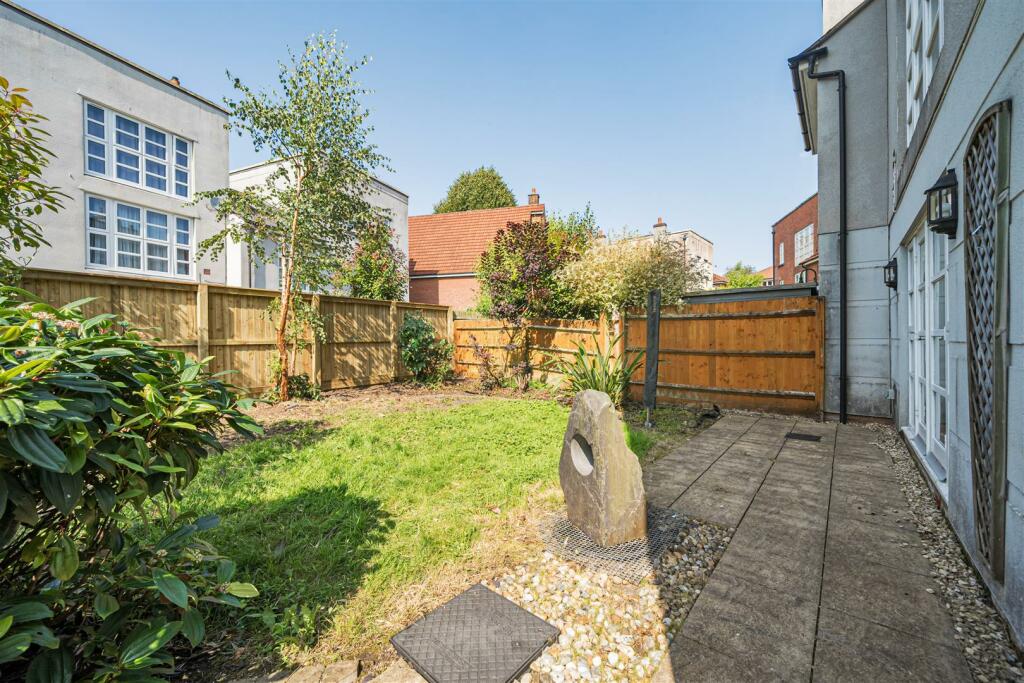 Additional image 9 of Royal Victoria Park, Bristol